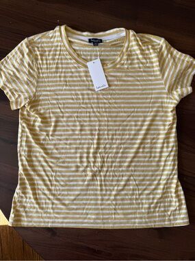 NWT Splendid Yellow & White Striped Crewneck Tee